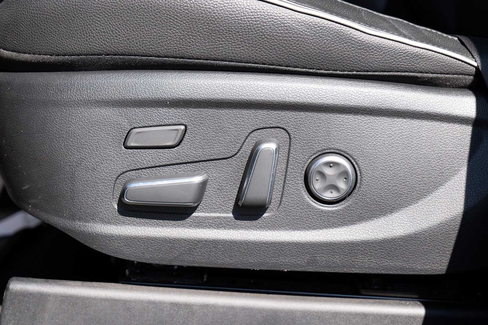 Thumbnail: 2023 Hyundai Palisade - 21