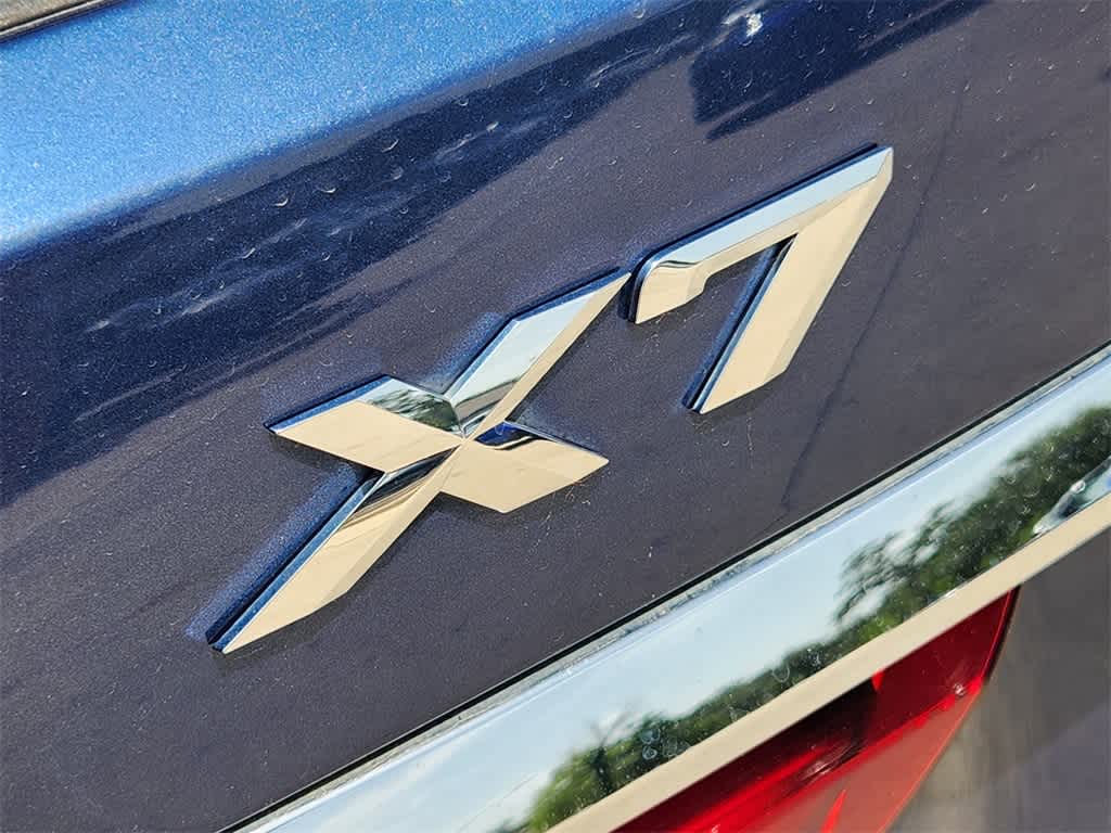 Thumbnail: 2020 BMW X7 - 12