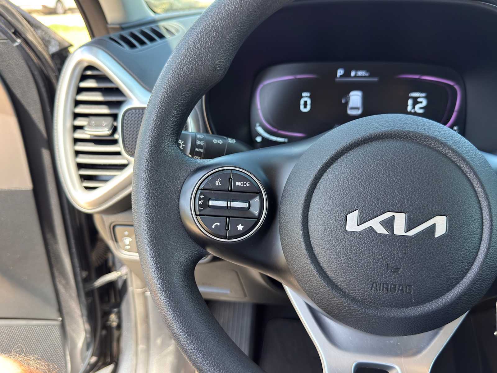 Thumbnail: 2023 Kia Soul - 15