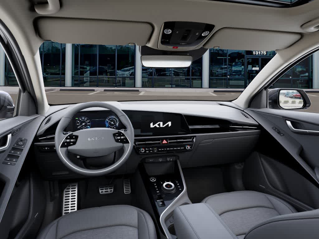 Thumbnail: 2025 Kia Niro - 14