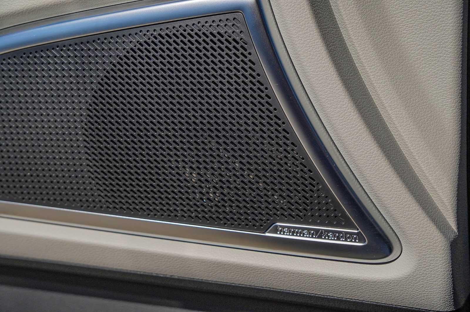 Thumbnail: 2024 Kia Telluride - 25