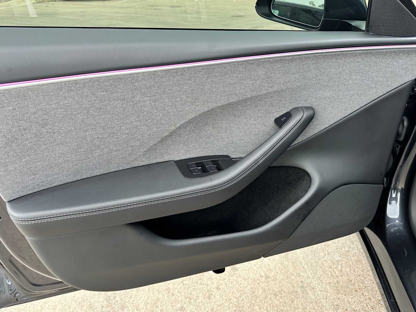 Thumbnail: 2025 Tesla Model 3 - 16