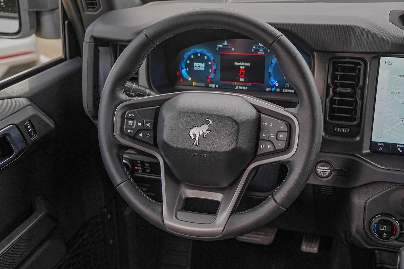 Thumbnail: 2025 Ford Bronco - 25