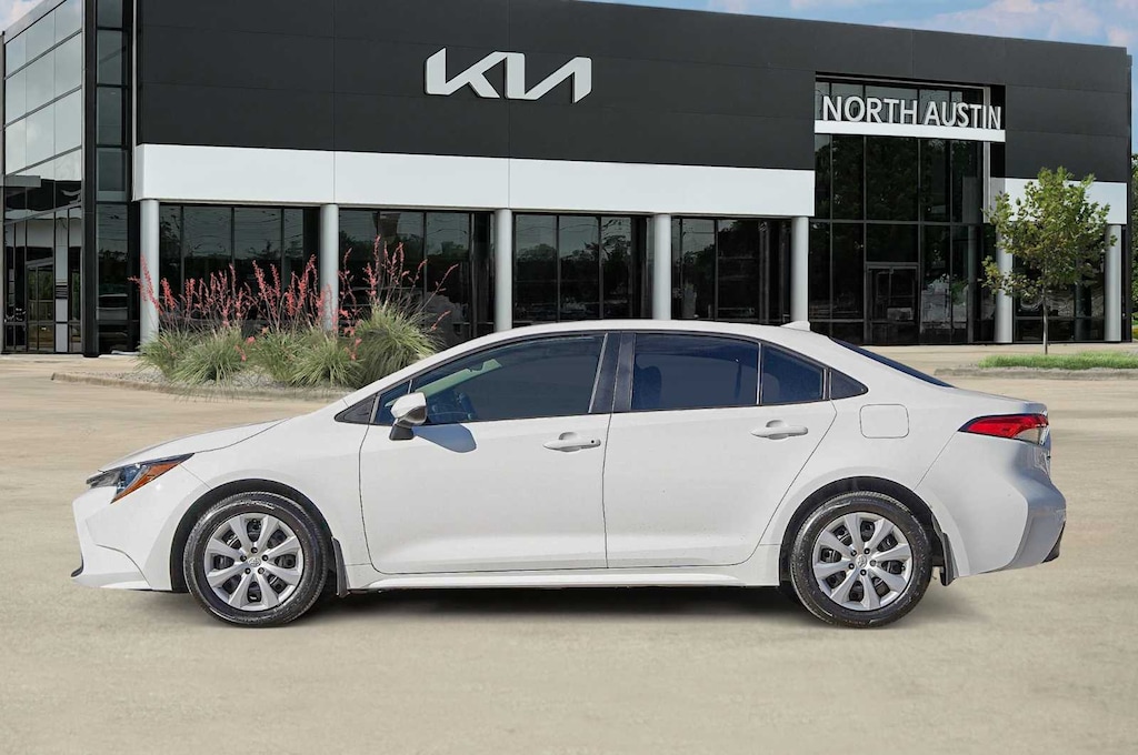 Used 2024 Toyota Corolla LE Sedan