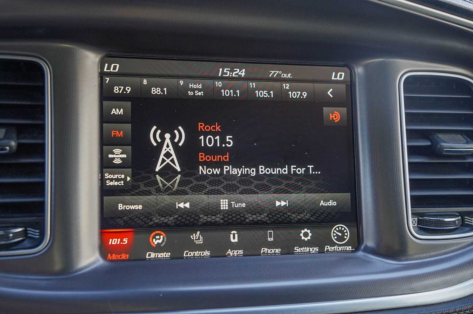 Thumbnail: 2021 Dodge Charger - 19