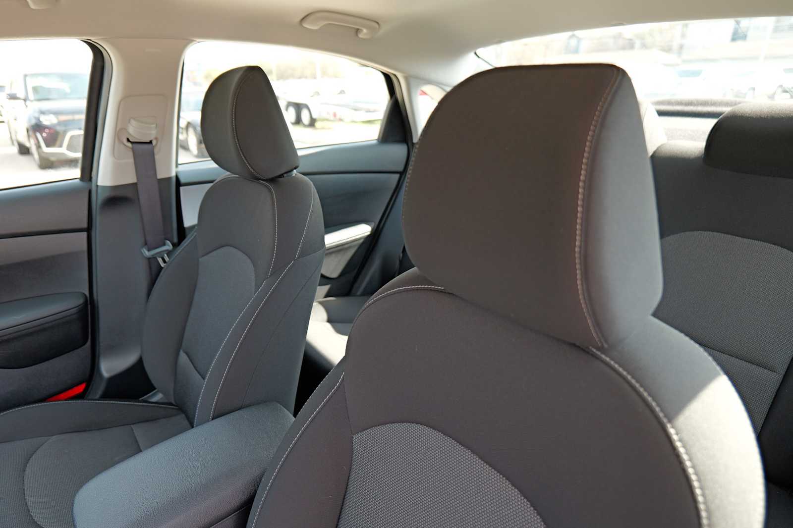 Thumbnail: 2024 Kia Forte - 11