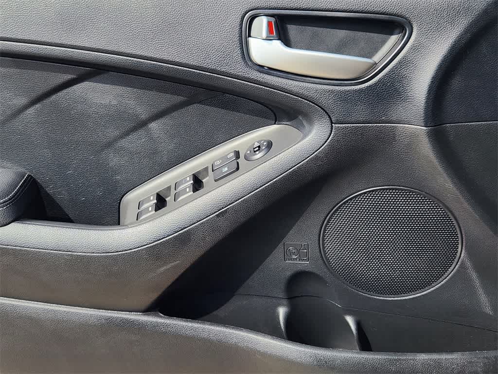2018 Kia Forte LX 23