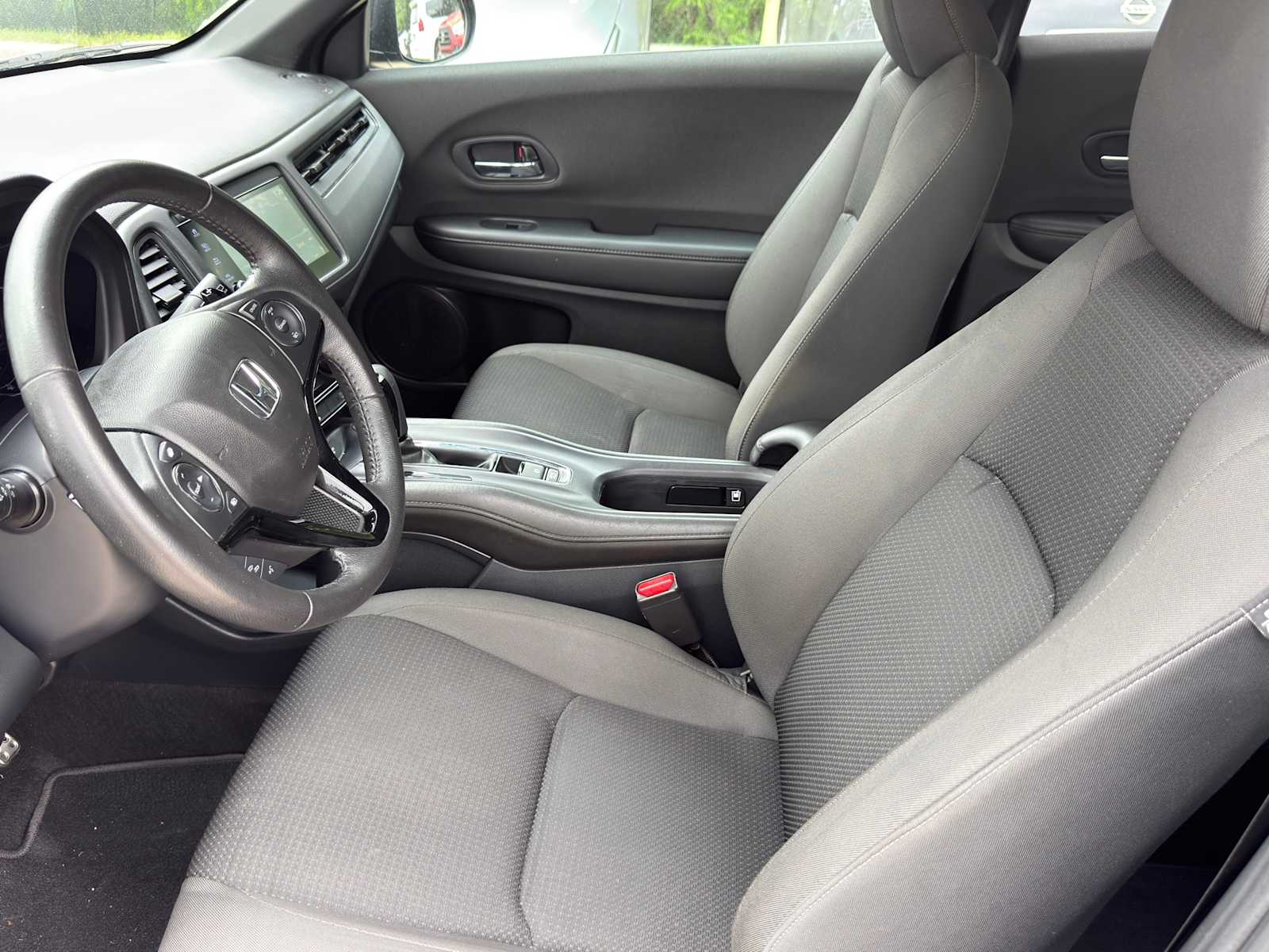 Thumbnail: 2022 Honda HR-V - 9