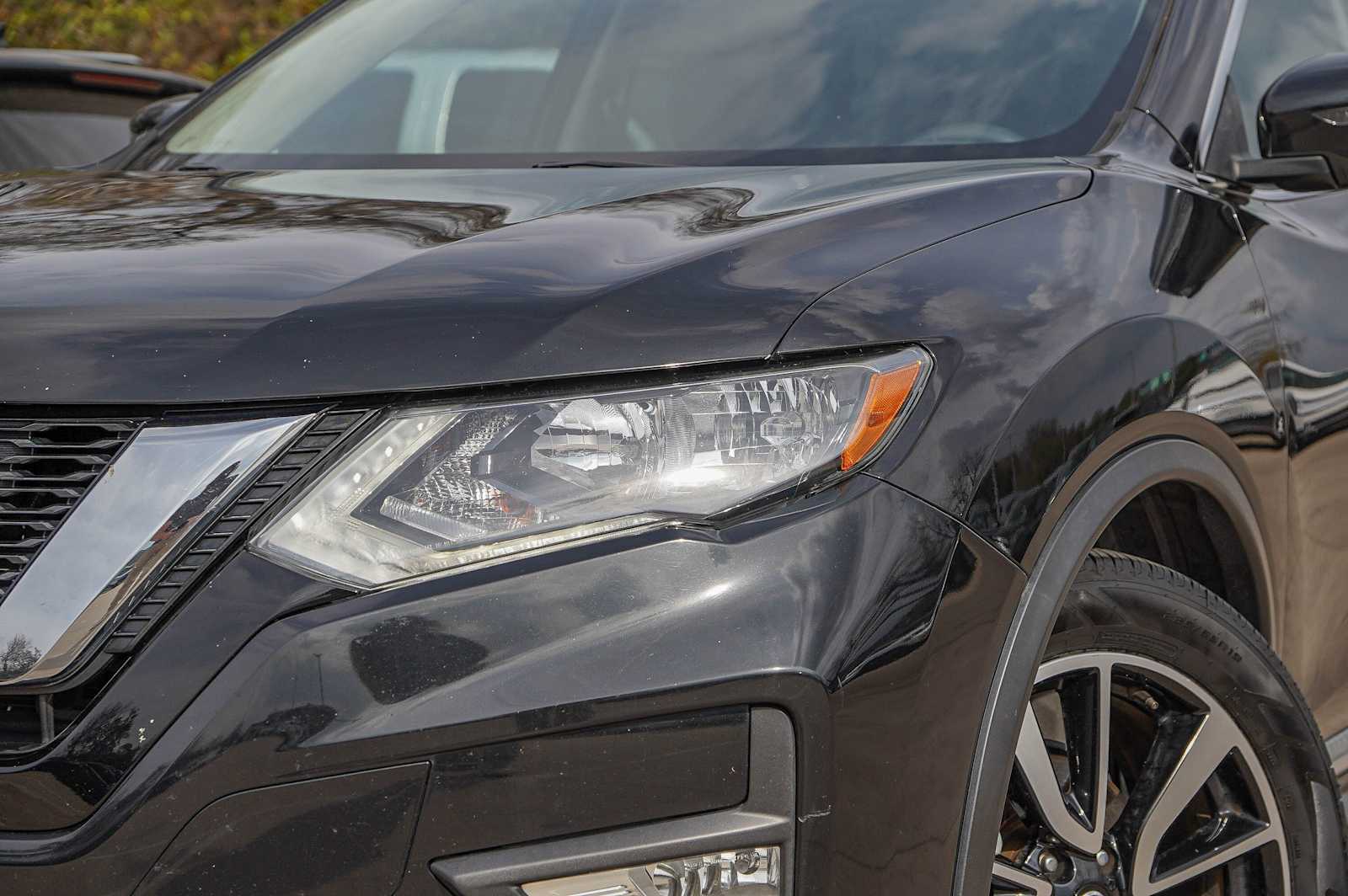 Thumbnail: 2019 Nissan Rogue - 3