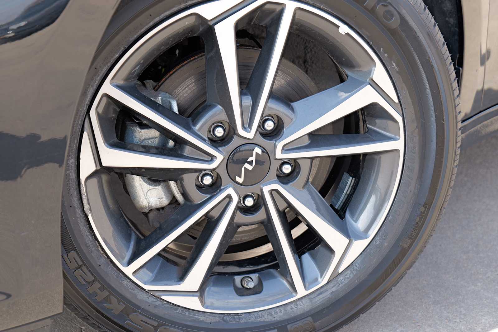 Thumbnail: 2024 Kia Forte - 2