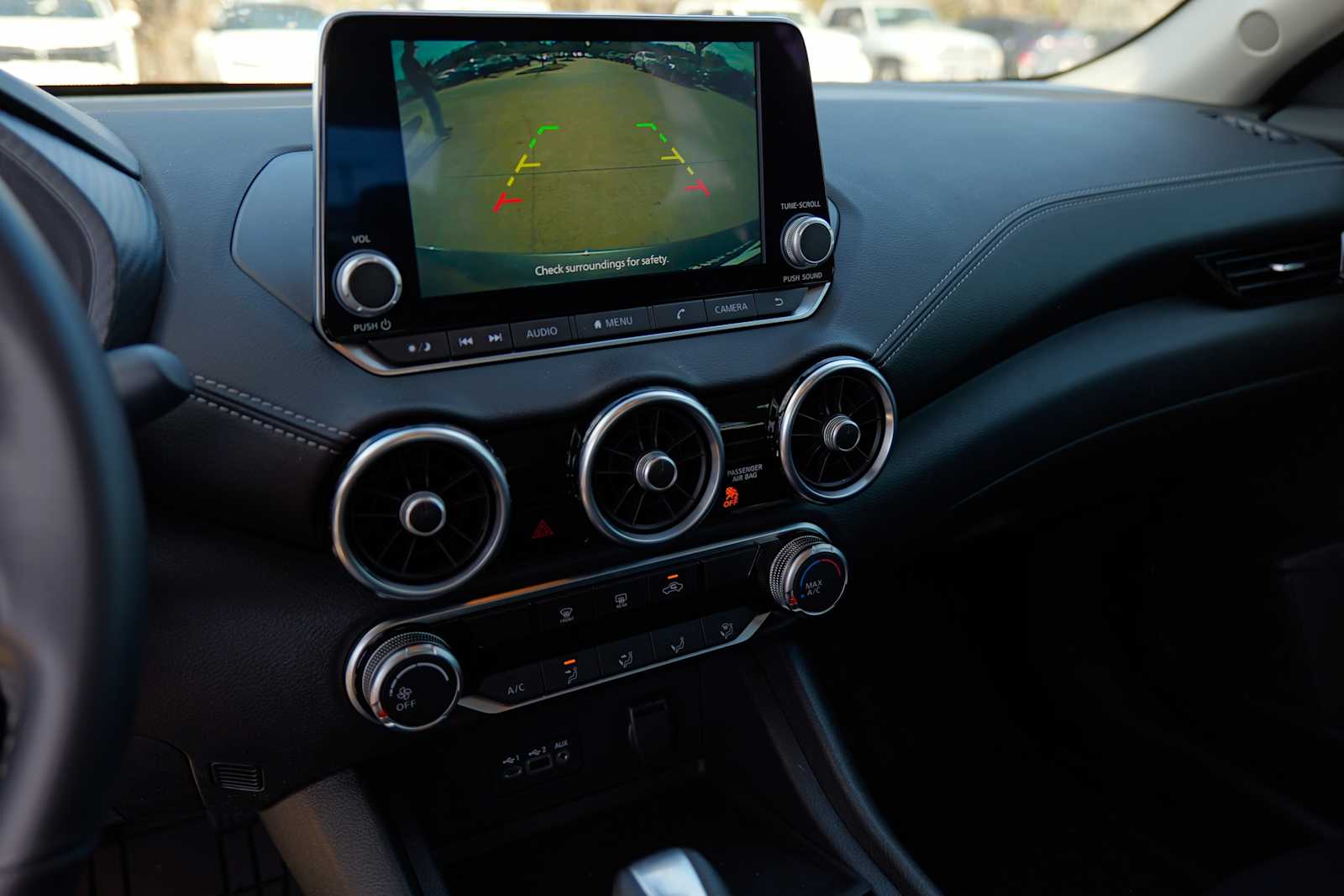 Thumbnail: 2022 Nissan Sentra - 17