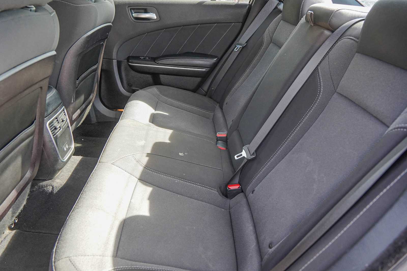 Thumbnail: 2019 Dodge Charger - 28