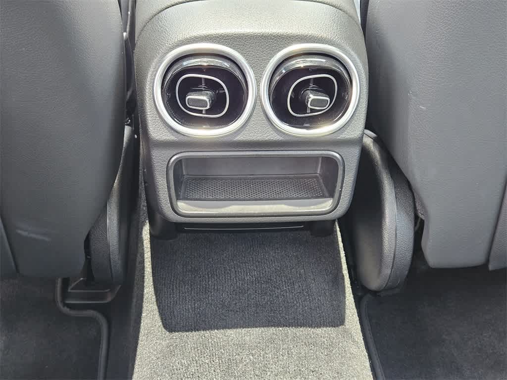 2024 Mercedes-Benz C-Class C 300 28