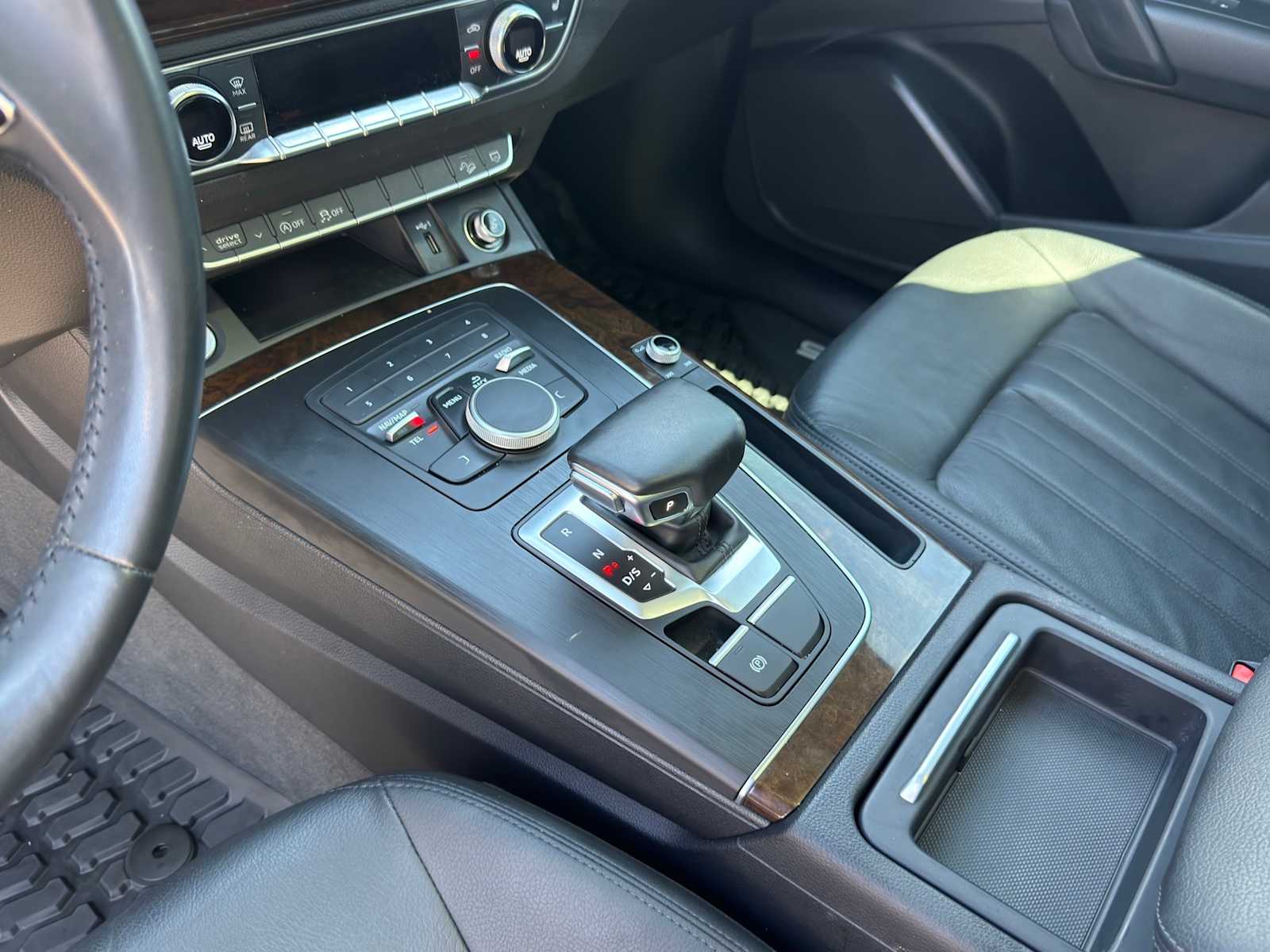 Thumbnail: 2019 Audi Q5 - 12