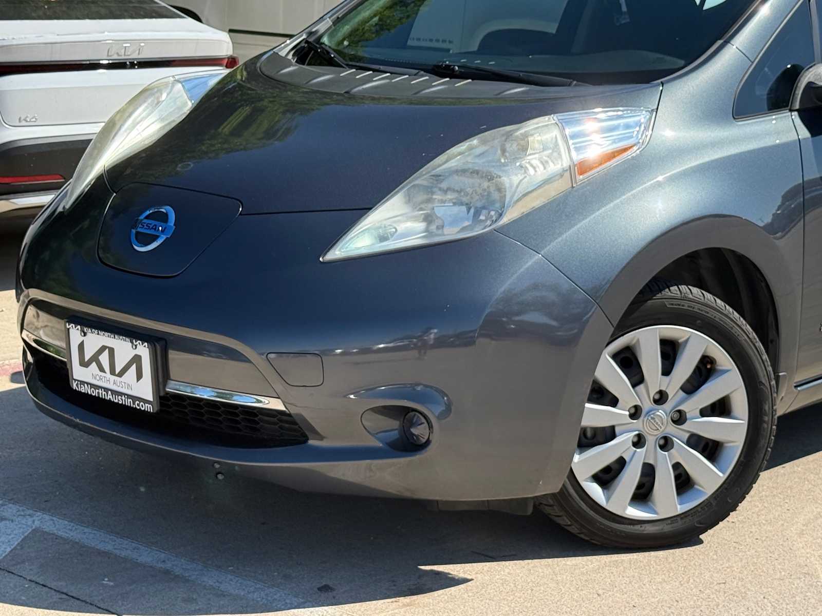 Used 2013 Nissan LEAF S with VIN 1N4AZ0CP2DC406455 for sale in Austin, TX