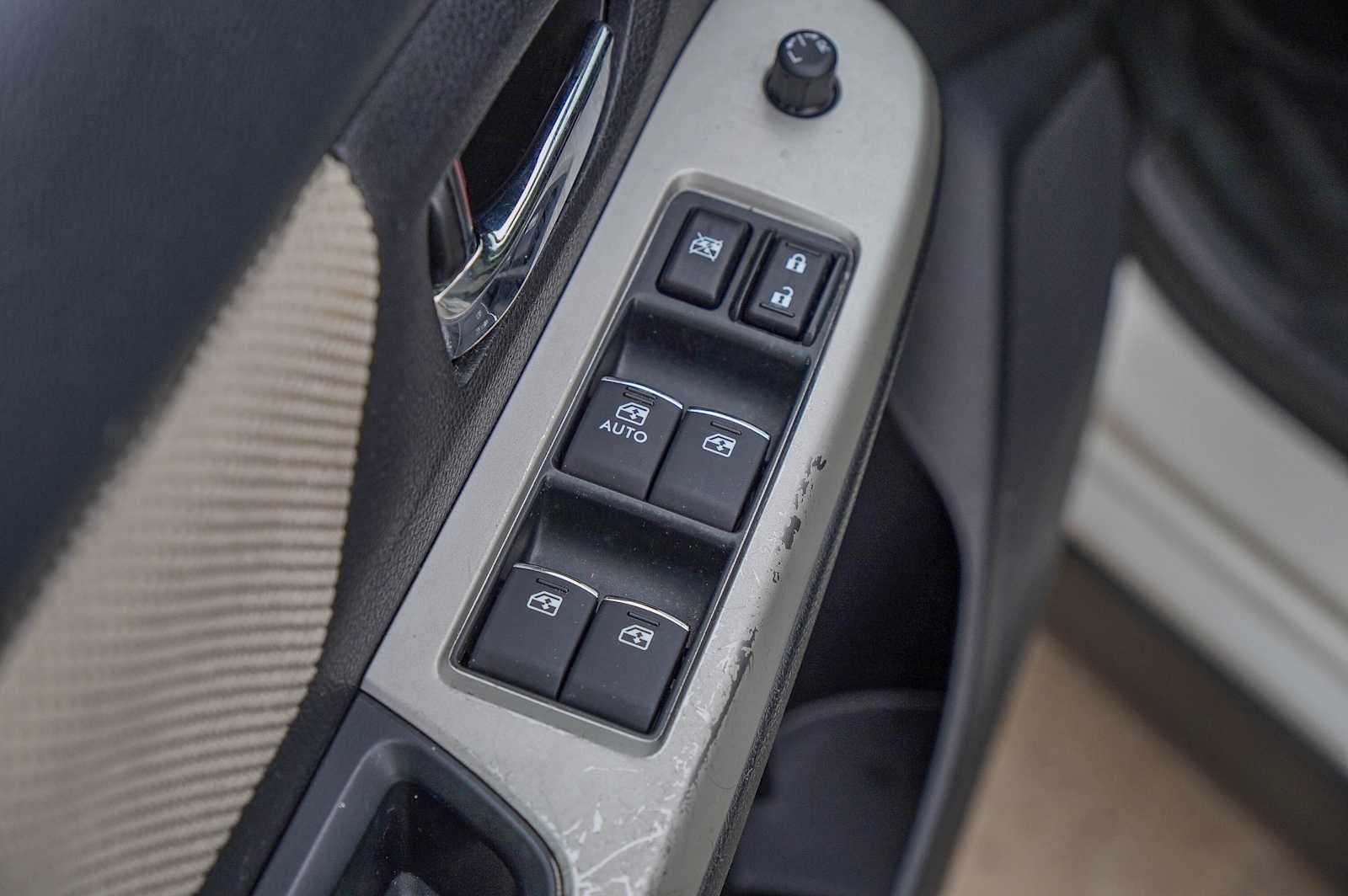 Thumbnail: 2016 Subaru Crosstrek - 22