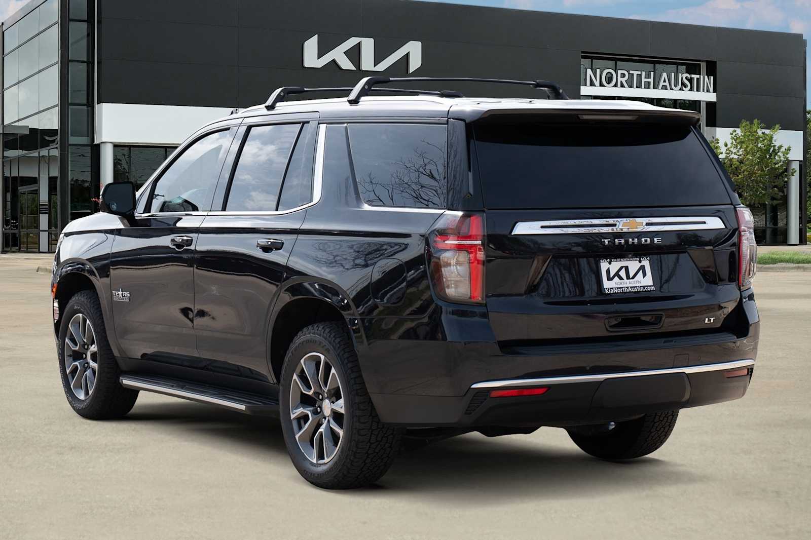 Thumbnail: 2021 Chevrolet Tahoe - 5