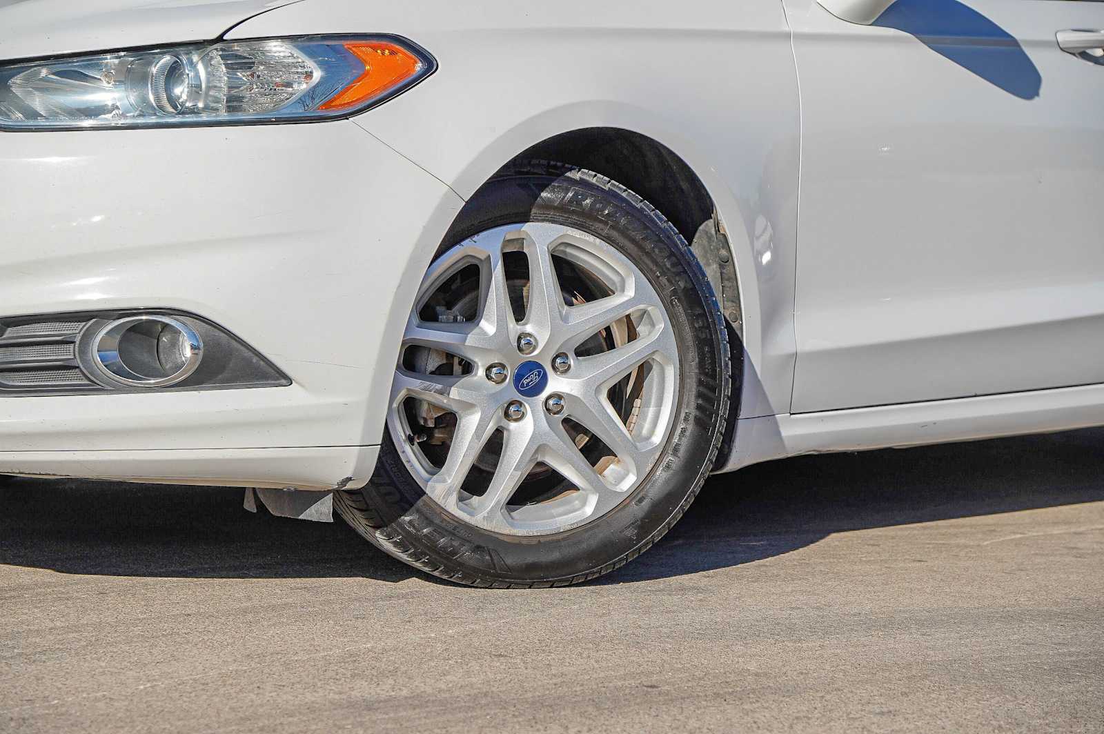 Thumbnail: 2014 Ford Fusion - 2