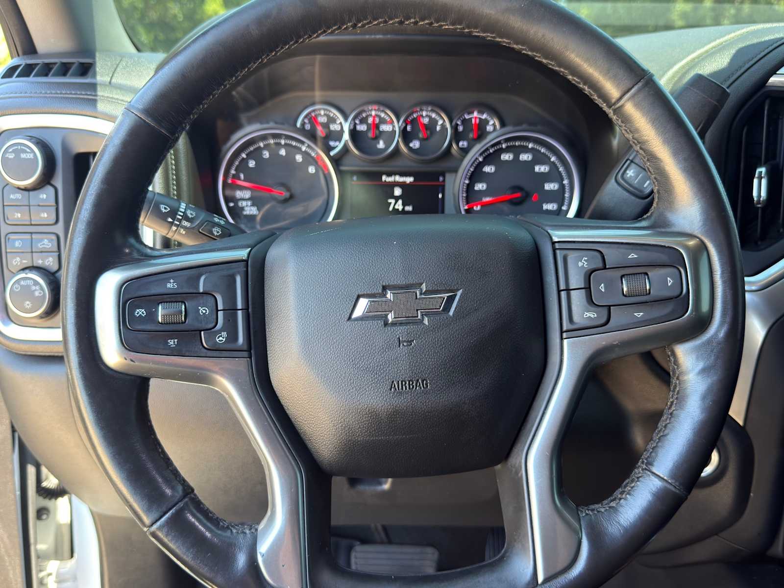 Thumbnail: 2021 Chevrolet Silverado 1500 - 15