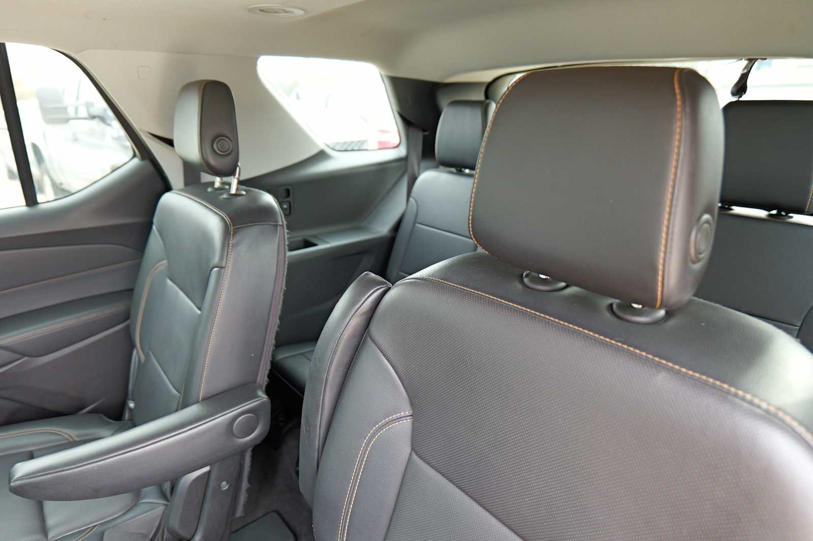 Thumbnail: 2018 Chevrolet Traverse - 25