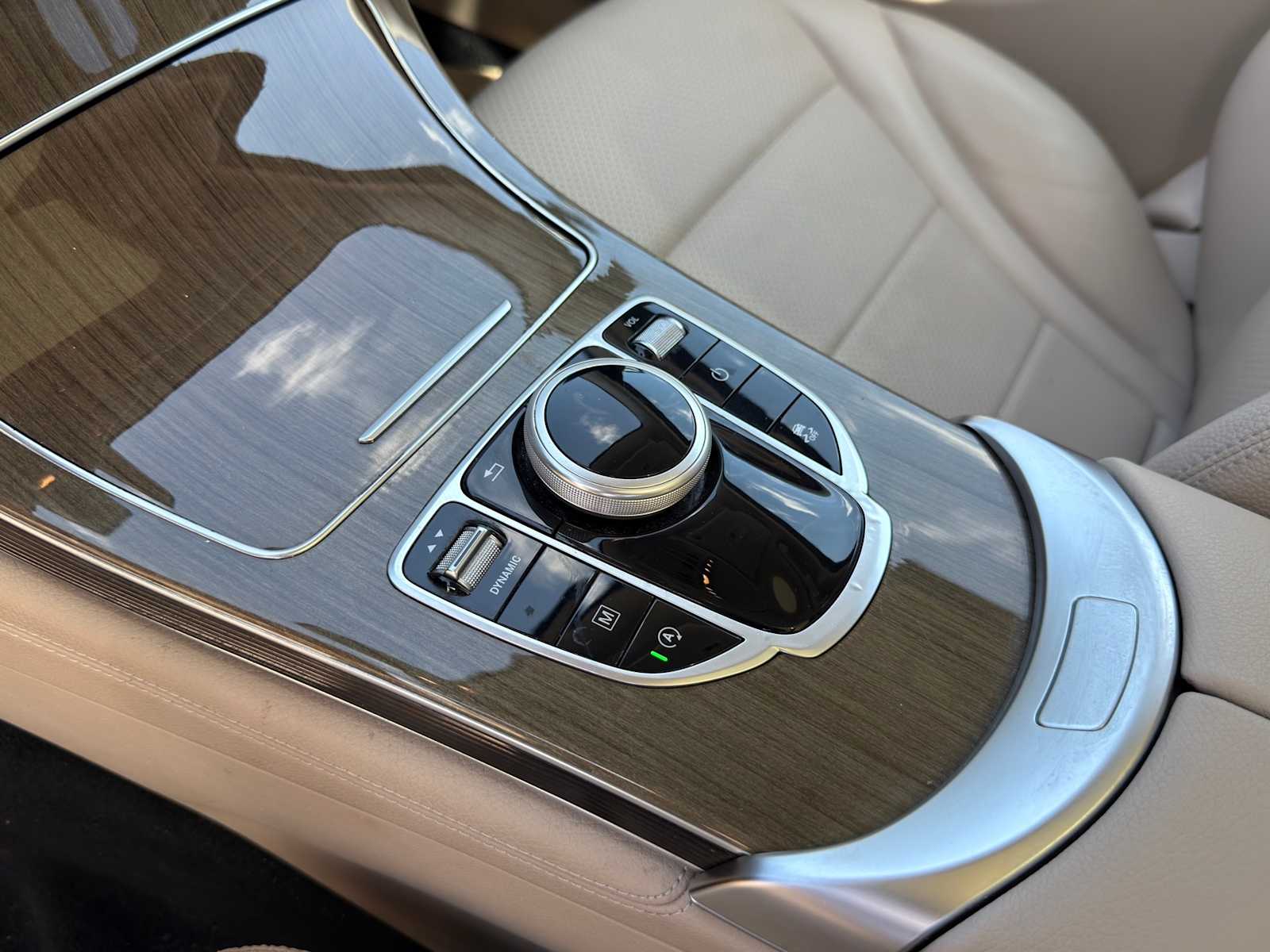 Thumbnail: 2018 Mercedes-Benz GLC - 13