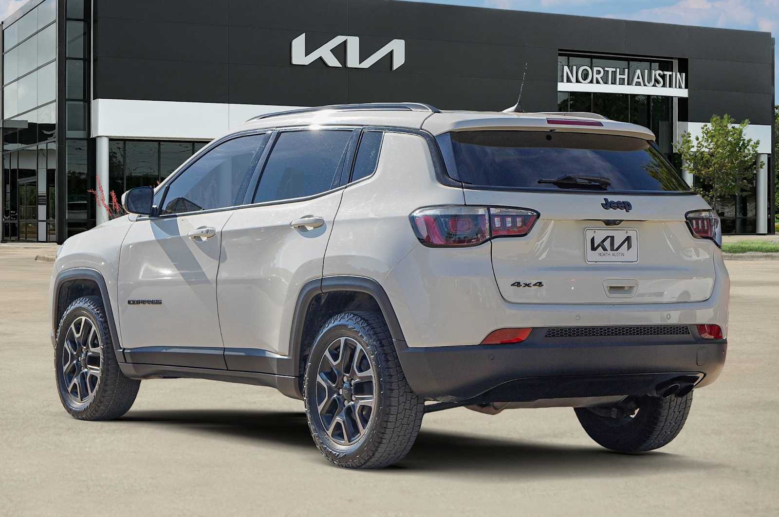 Thumbnail: 2019 Jeep Compass - 5