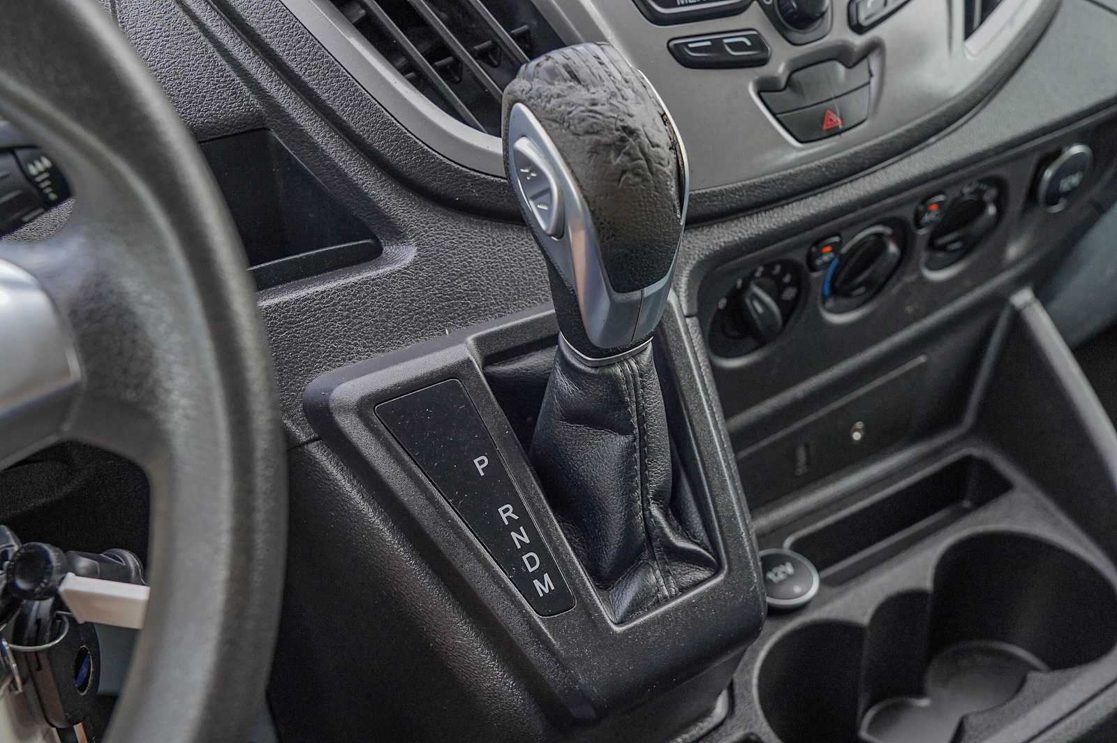 Thumbnail: 2016 Ford Transit Series - 20