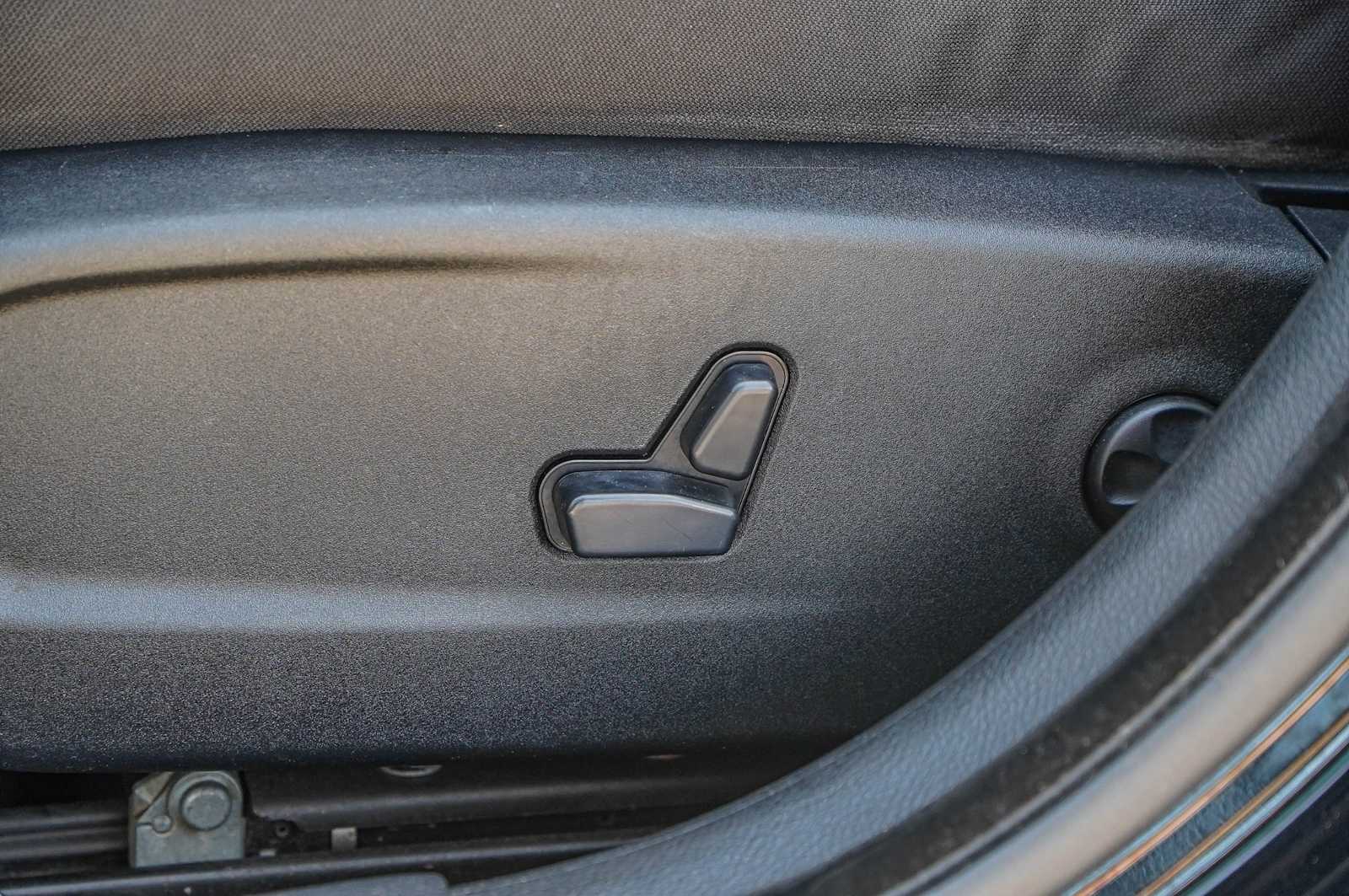 Thumbnail: 2019 Dodge Charger - 23