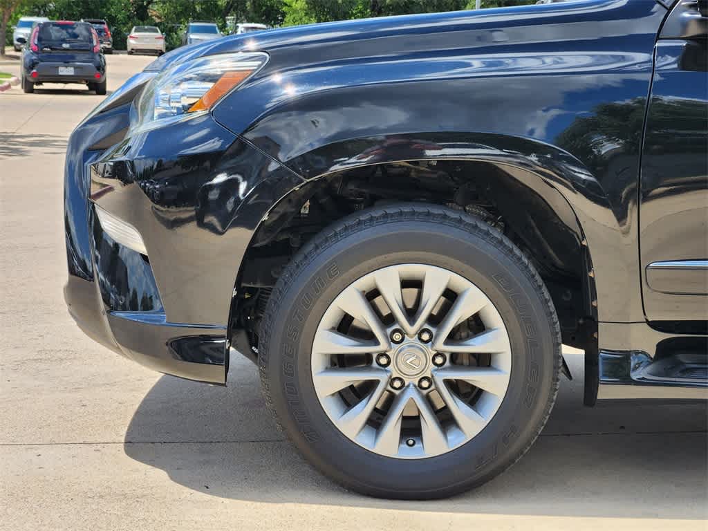 Thumbnail: 2017 Lexus GX - 8