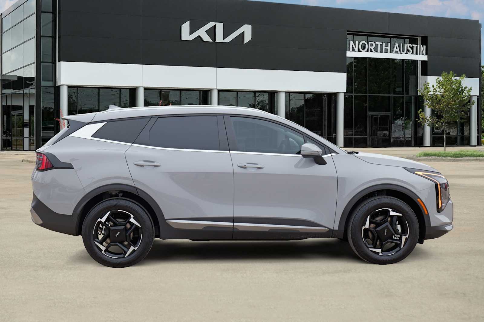 Thumbnail: 2026 Kia Sportage - 7