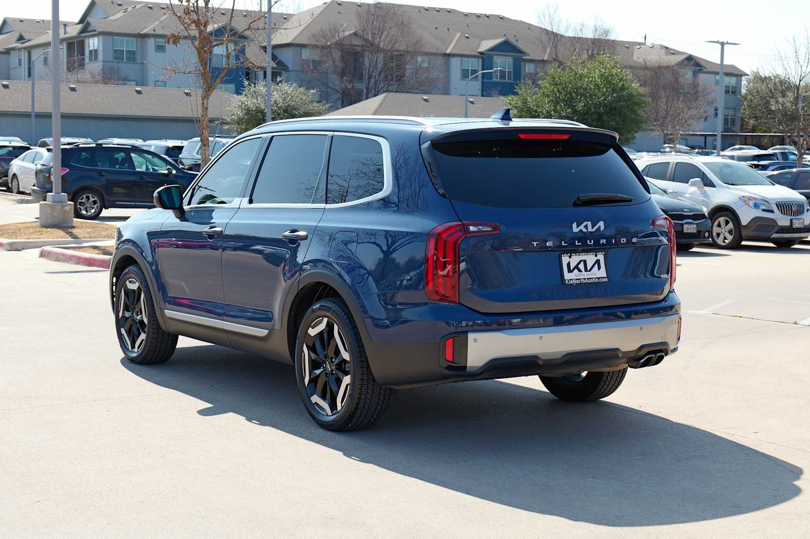 Thumbnail: 2023 Kia Telluride - 4
