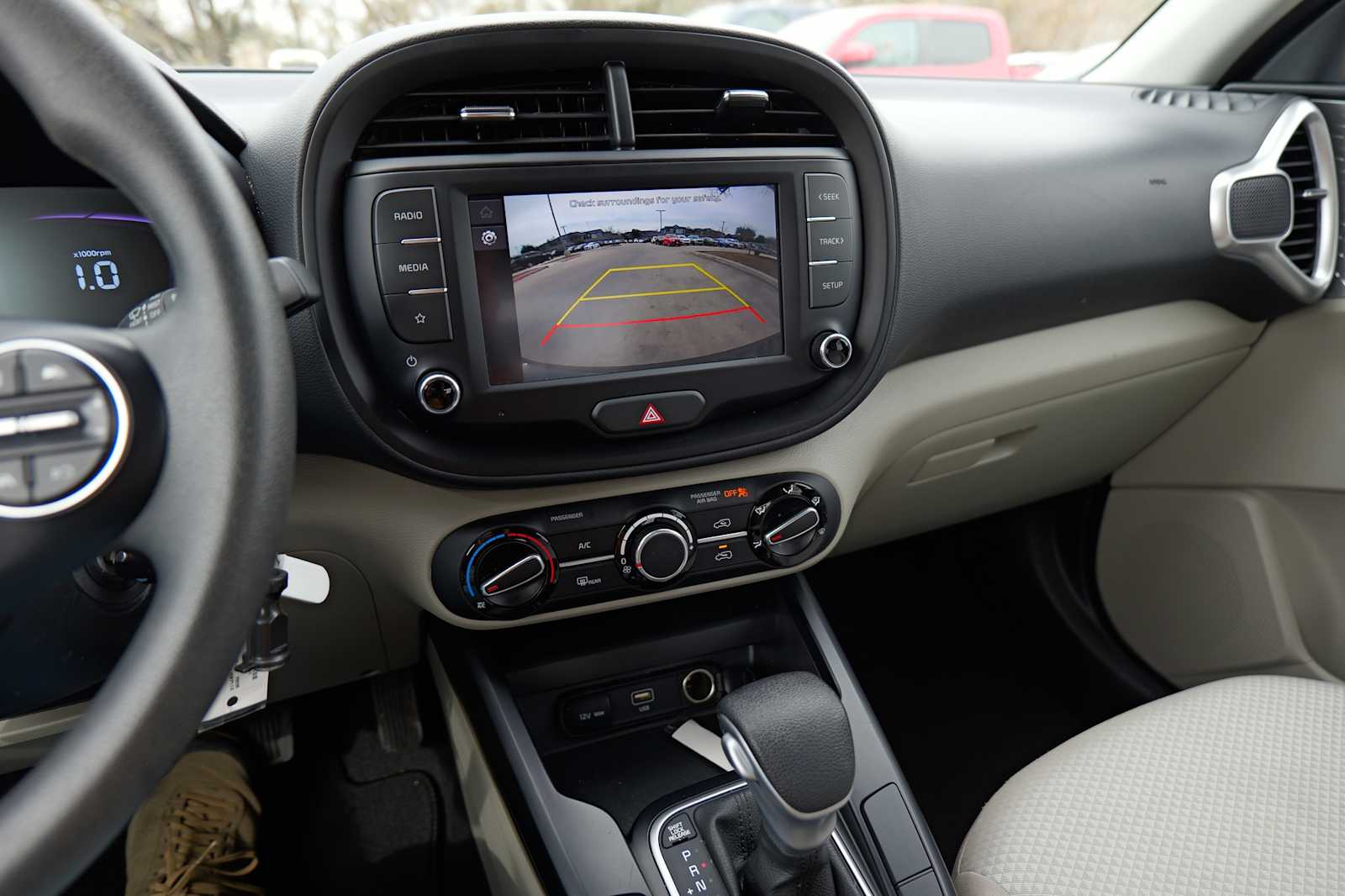 Thumbnail: 2025 Kia Soul - 16