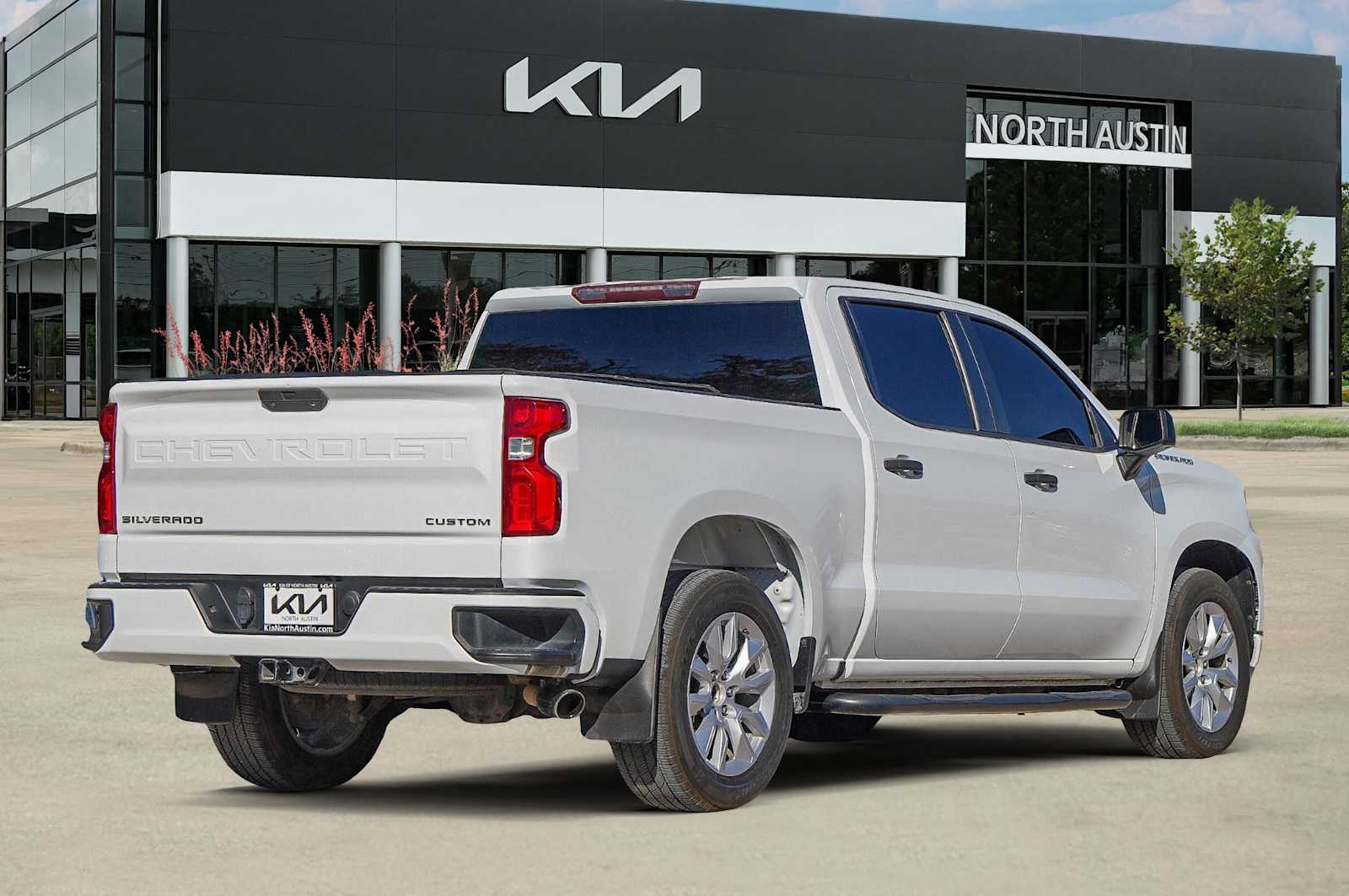 Thumbnail: 2019 Chevrolet Silverado 1500 - 6