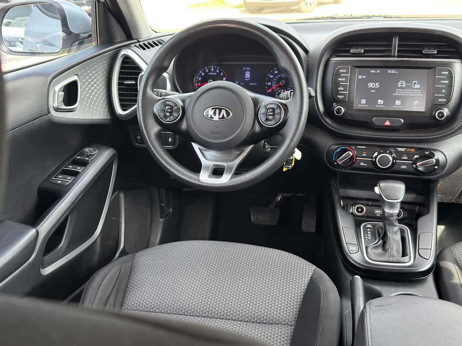 Thumbnail: 2020 Kia Soul - 26