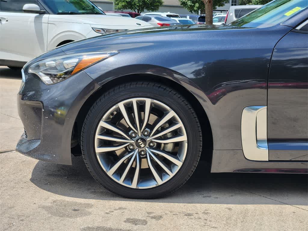 2019 Kia Stinger Premium 8