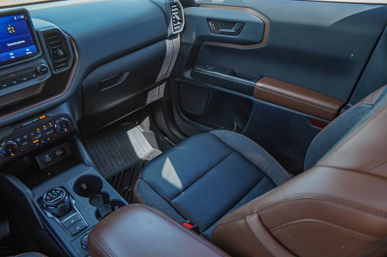 Thumbnail: 2022 Ford Bronco Sport - 30