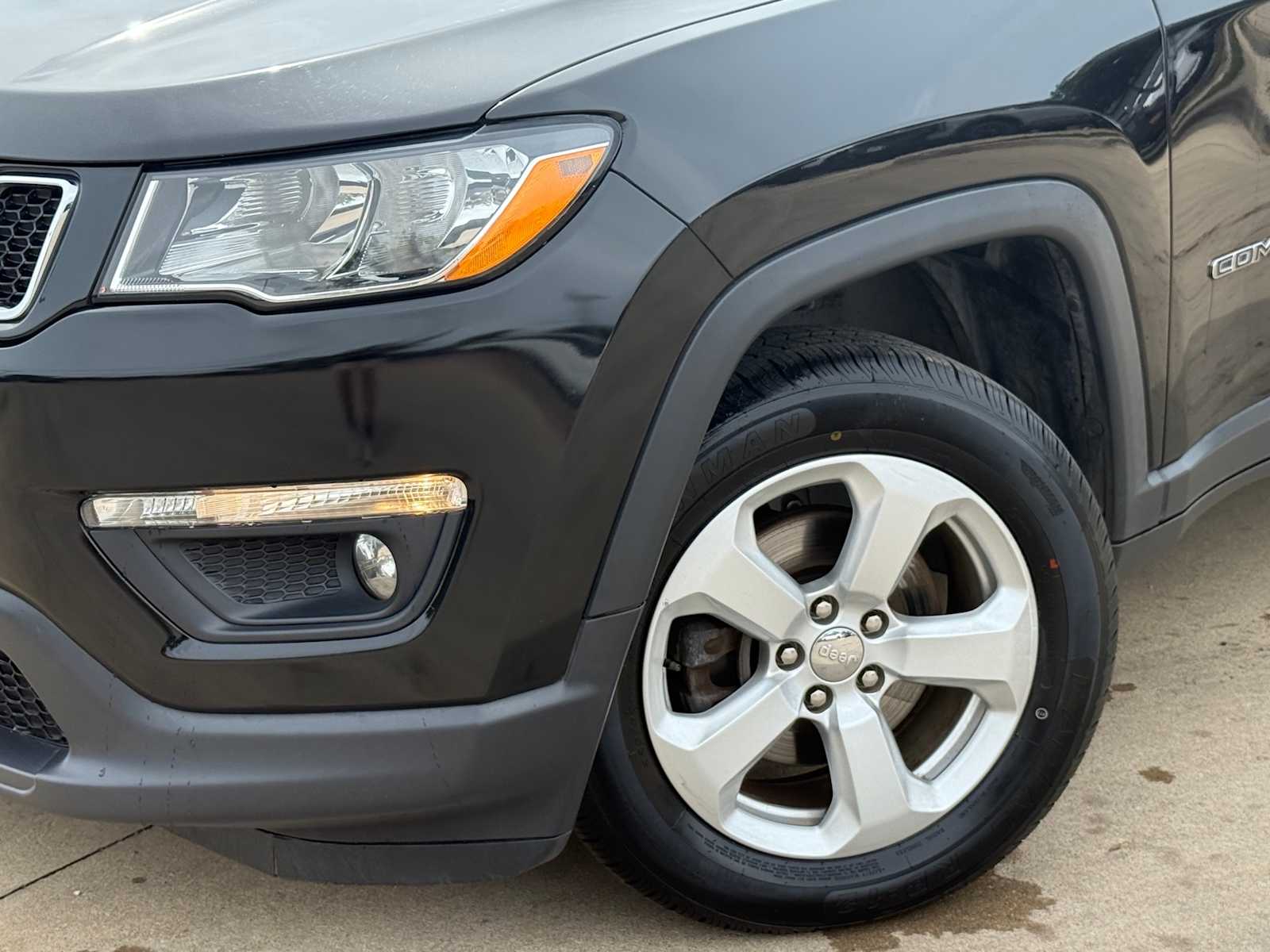 Thumbnail: 2019 Jeep Compass - 4