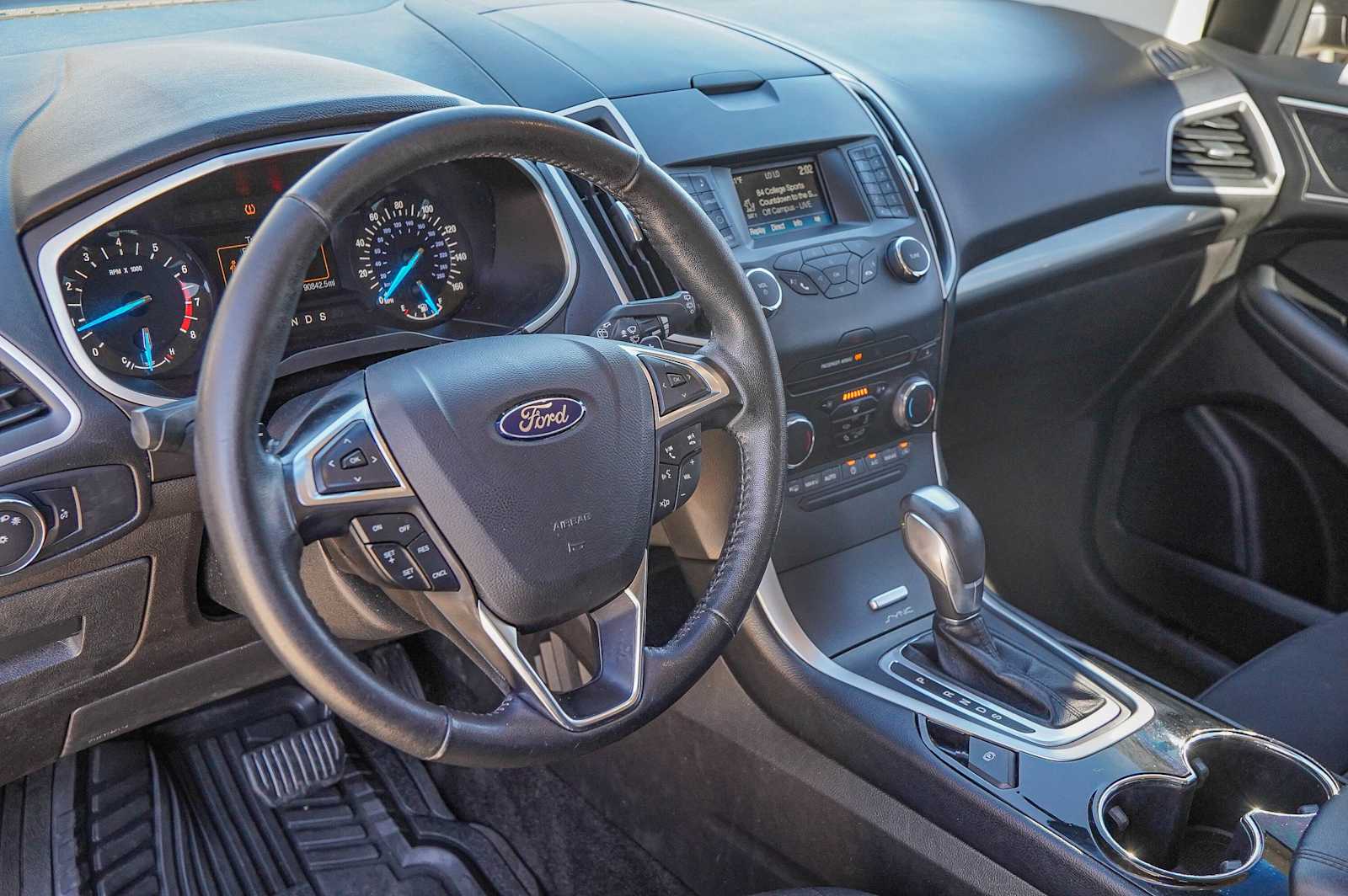 Thumbnail: 2017 Ford Edge - 9