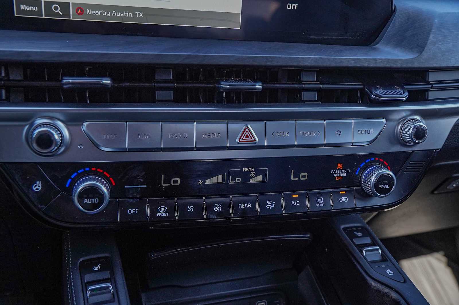 Thumbnail: 2024 Kia Telluride - 20