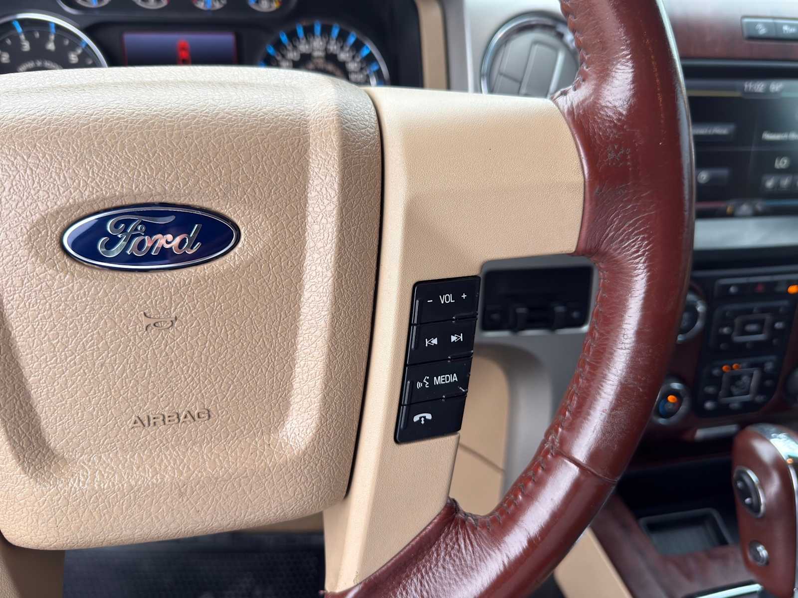 Thumbnail: 2013 Ford F-150 - 21