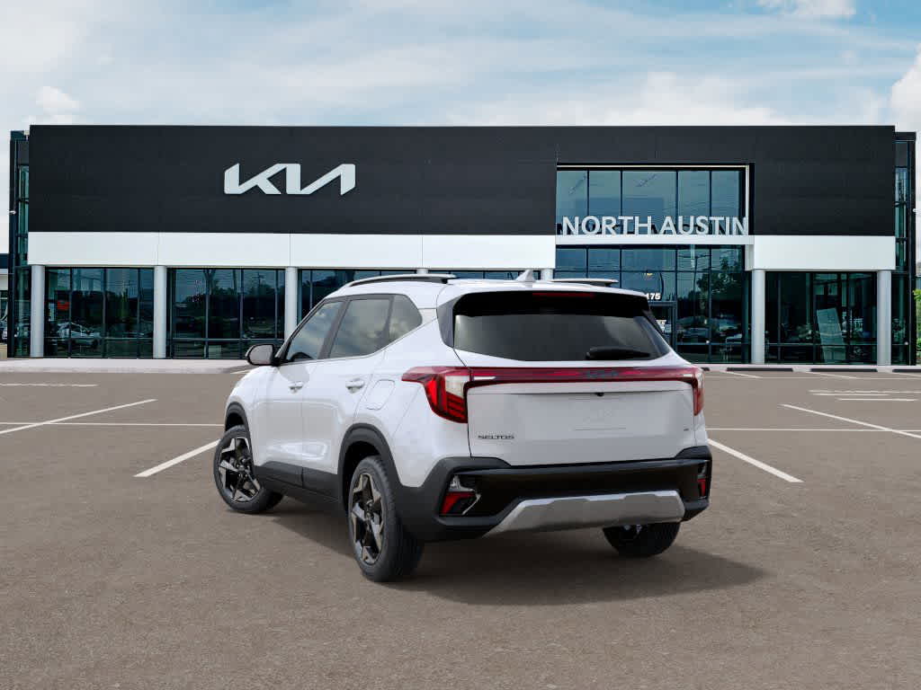 2025 Kia Seltos EX 4