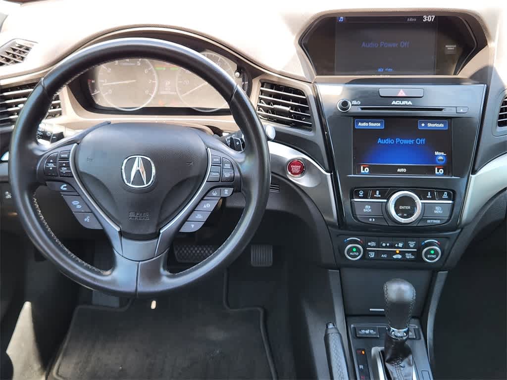 2017 Acura ILX Premium 28