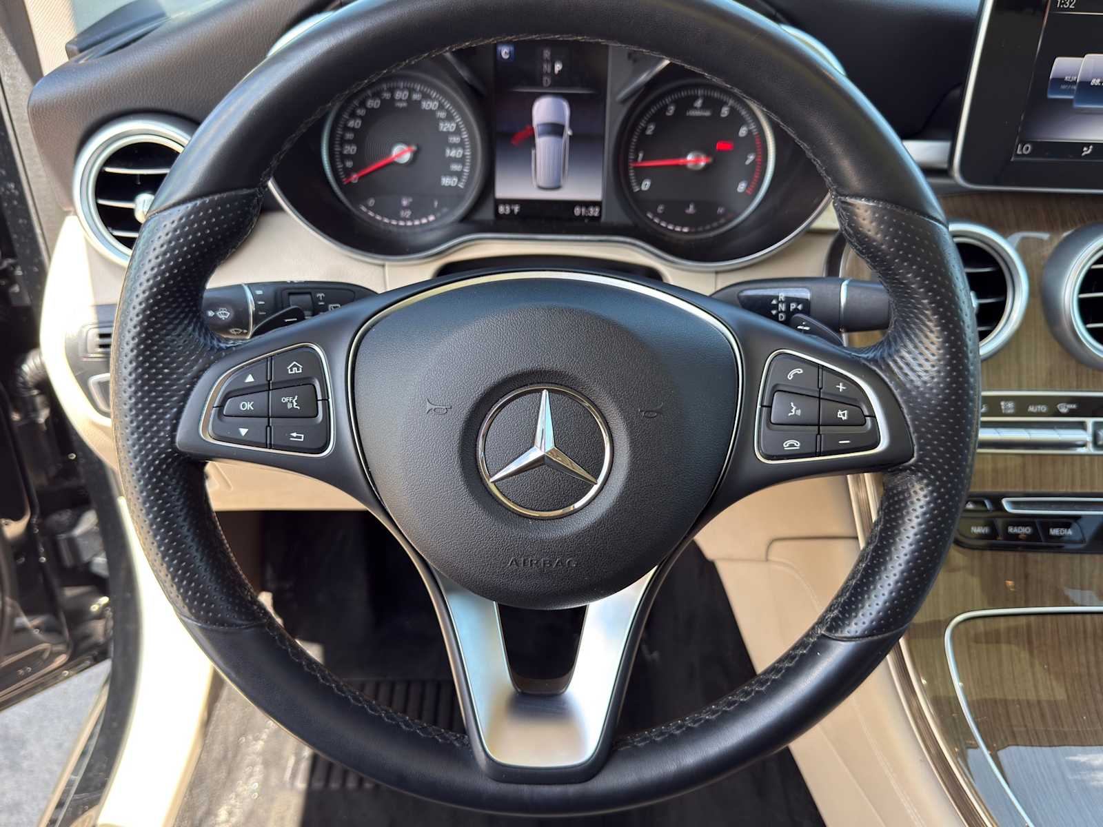 Thumbnail: 2018 Mercedes-Benz GLC - 21