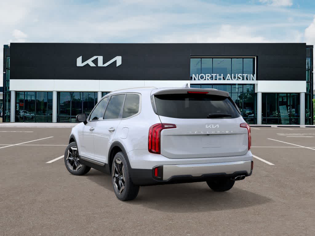 2025 Kia Telluride S photo 2