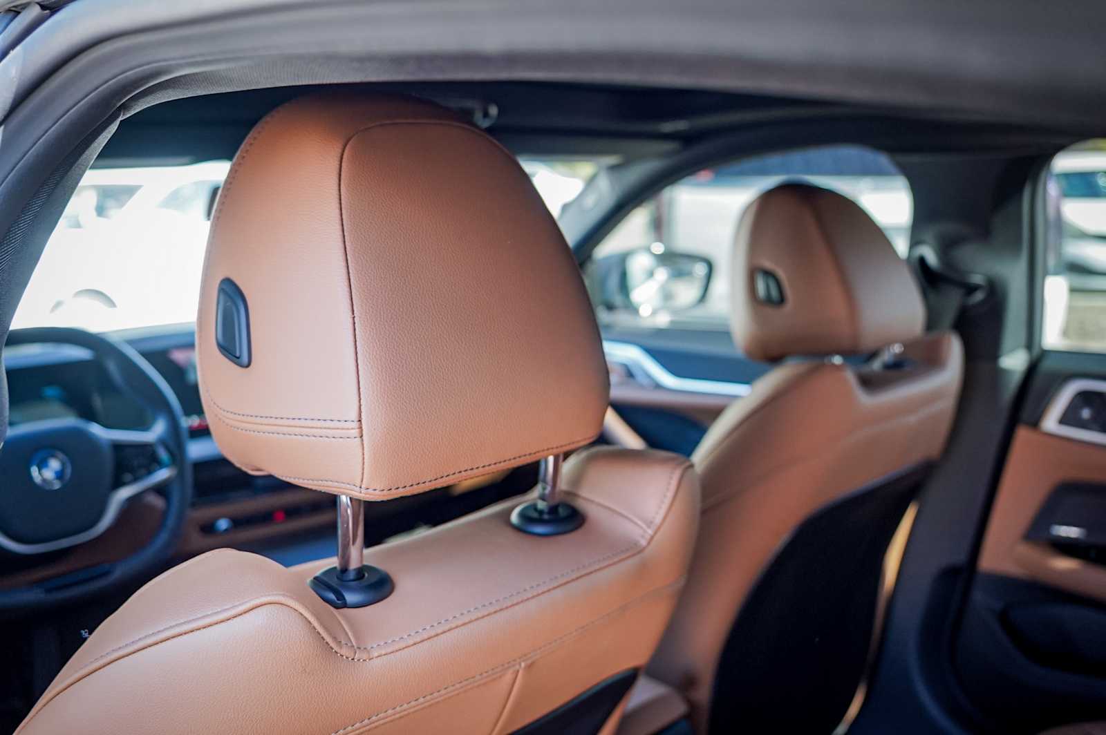 Thumbnail: 2025 BMW i4 - 27