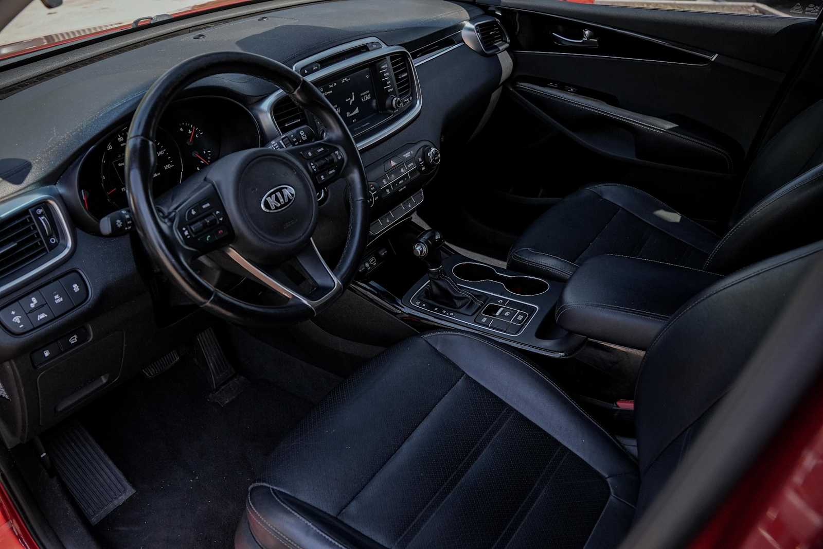 Thumbnail: 2018 Kia Sorento - 2