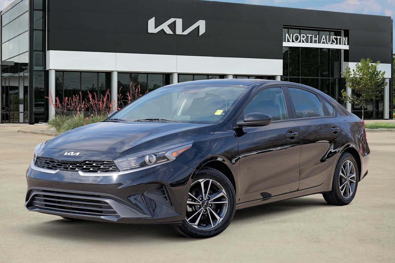 Thumbnail: 2024 Kia Forte - 1