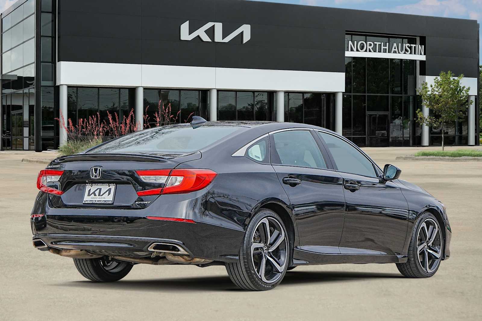 Thumbnail: 2021 Honda Accord - 6