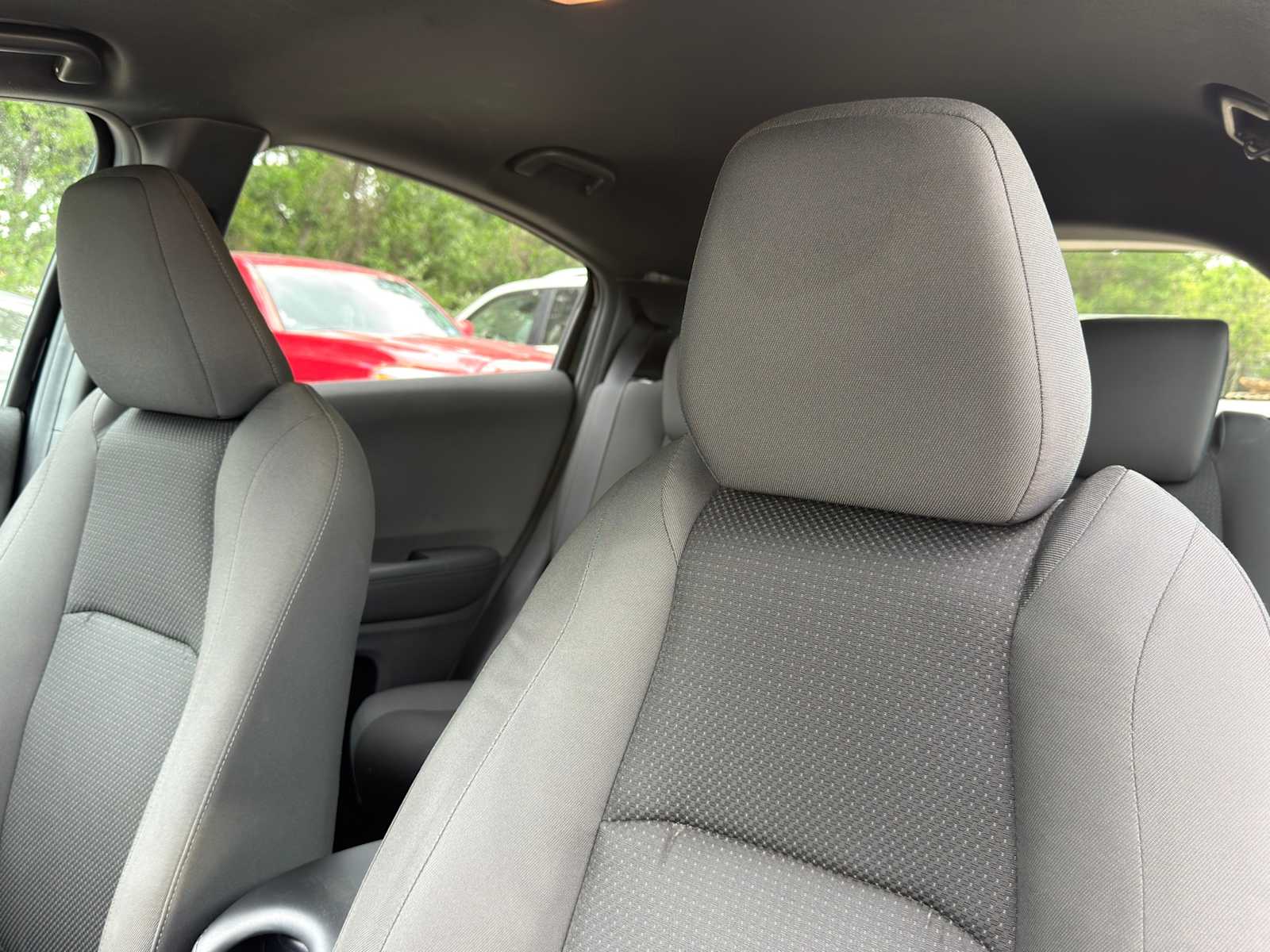 Thumbnail: 2022 Honda HR-V - 10