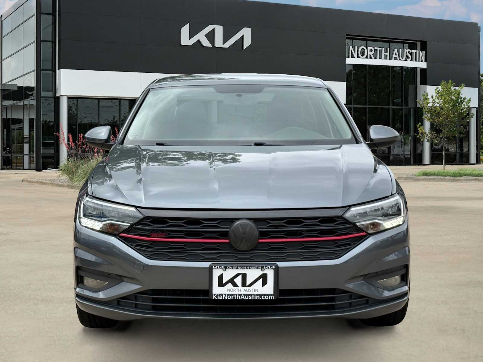 Thumbnail: 2019 Volkswagen Jetta - 2